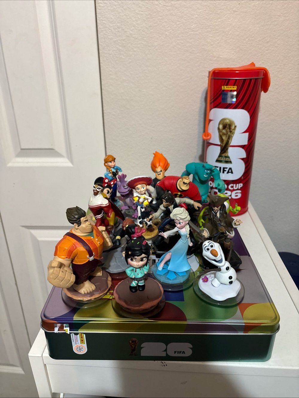 Disney Infinity Figure Collection Set - Blue, Orange, Red, White, Black